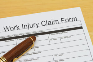 Can You File a Personal Injury Lawsuit and a Workers’ Compensation Claim for the Same Injury?